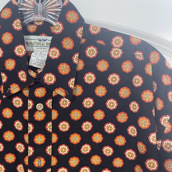 VINTAGE Natural Issue button down - Picture 2 of 2